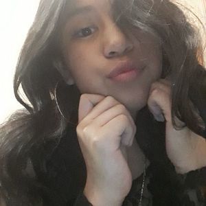 Meet your Posher, Iris